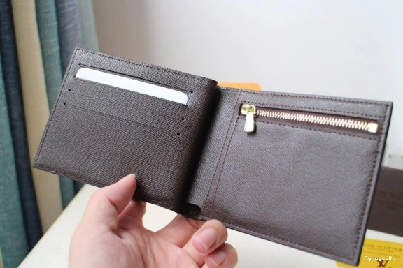 VUITTON LOUIS WALLET AMERIGO 0516